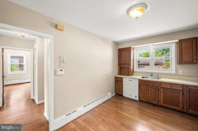640 S EAGLE RD, Havertown, PA 19083