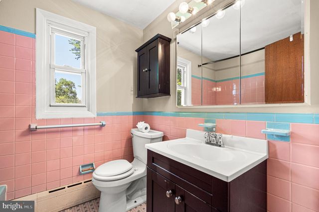 640 S EAGLE RD, Havertown, PA 19083
