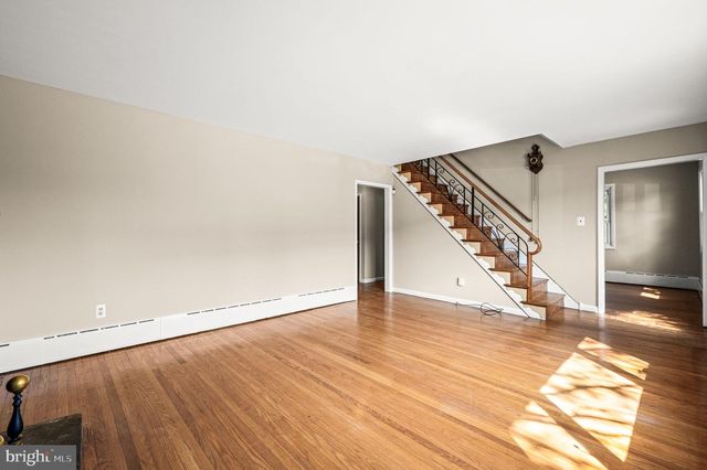 640 S EAGLE RD, Havertown, PA 19083