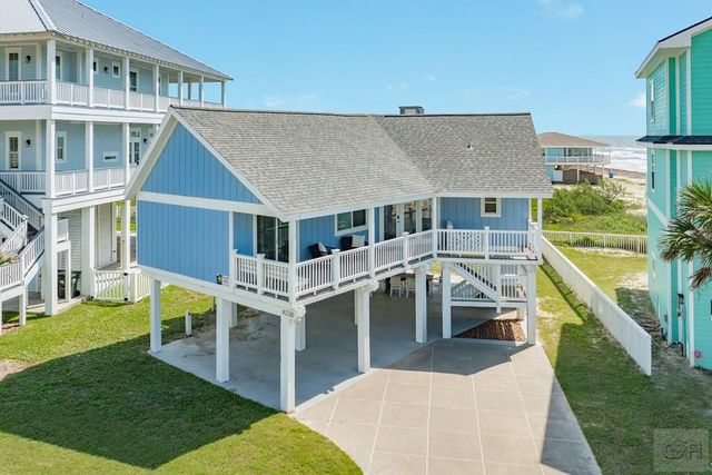 4230 Pirates Drive, Galveston, TX 77554