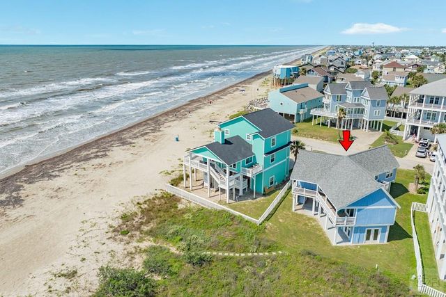 4230 Pirates Drive, Galveston, TX 77554