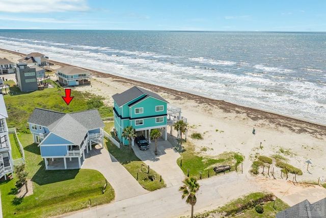 4230 Pirates Drive, Galveston, TX 77554