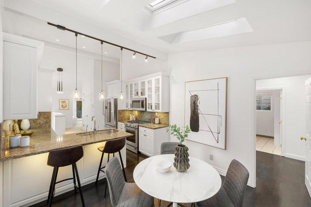 2937 San Juan Boulevard, Belmont, CA 94002