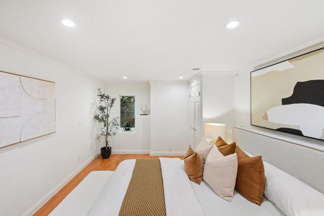 2937 San Juan Boulevard, Belmont, CA 94002