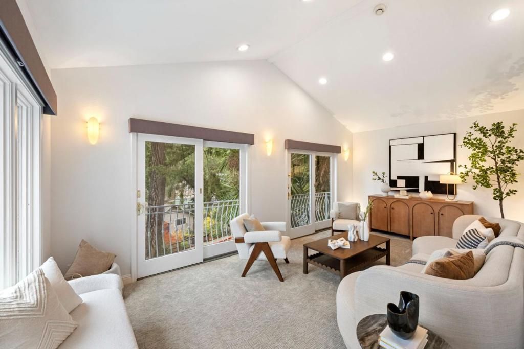 Image 15 of property listing at 2937 San Juan Boulevard, Belmont, CA 94002