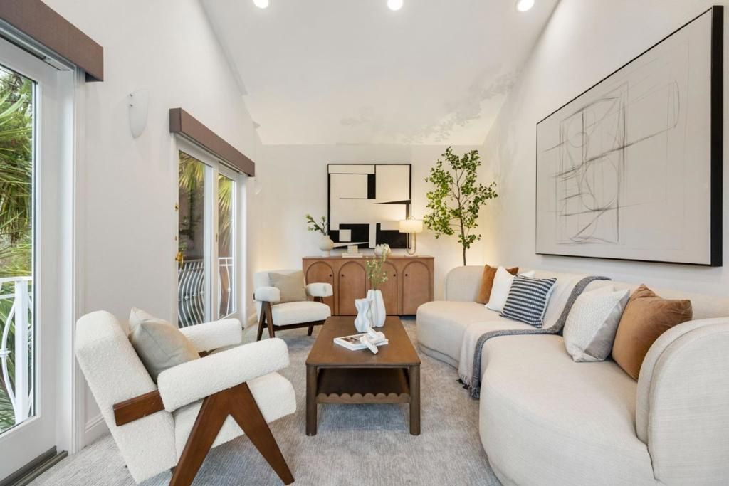 Image 18 of property listing at 2937 San Juan Boulevard, Belmont, CA 94002