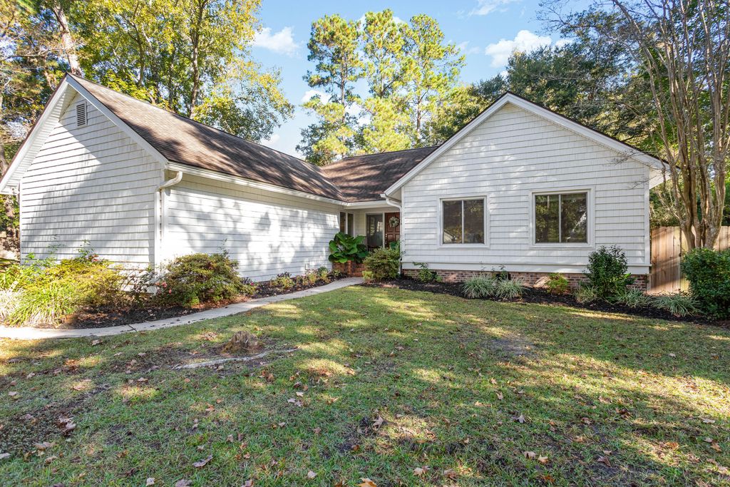 1159 Shilling Place, Mount Pleasant, SC 29464