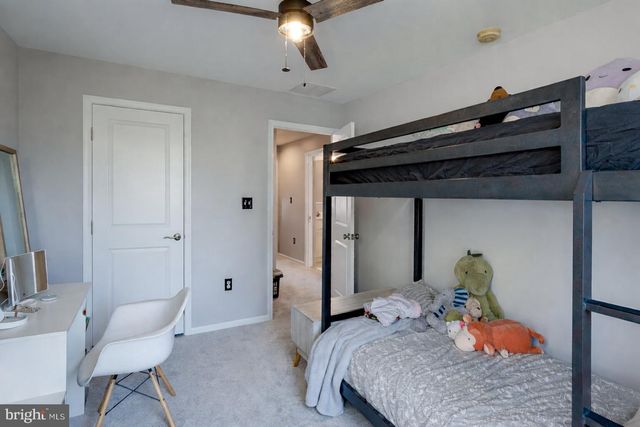 1625 NATHAN DR, Cinnaminson, NJ 08077