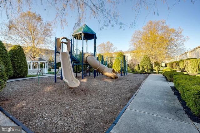 1625 NATHAN DR, Cinnaminson, NJ 08077