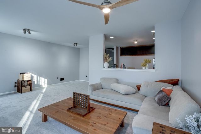 1625 NATHAN DR, Cinnaminson, NJ 08077