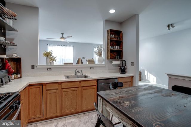 1625 NATHAN DR, Cinnaminson, NJ 08077