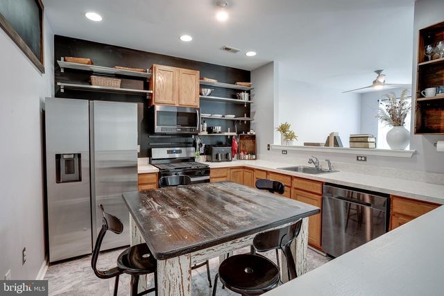 1625 NATHAN DR, Cinnaminson, NJ 08077