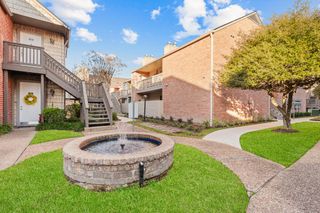 2829 Timmons Lane 201, Houston, TX 77027