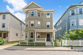 17 Spalding St 3, Boston, MA 02130