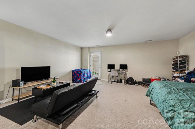 10946 Garden Oaks Lane, Charlotte, NC 28273