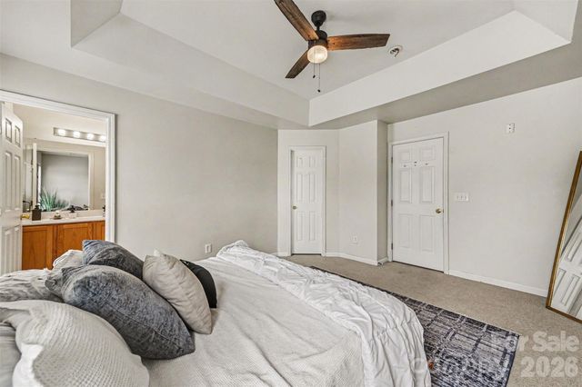 10946 Garden Oaks Lane, Charlotte, NC 28273