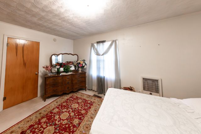 130 Elm Ln, Linden, TN 37096