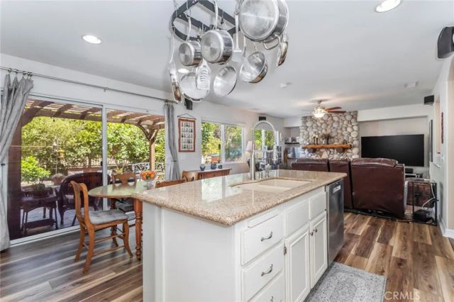 26548 Cardinal, Canyon Country, CA 91387