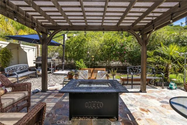 26548 Cardinal, Canyon Country, CA 91387