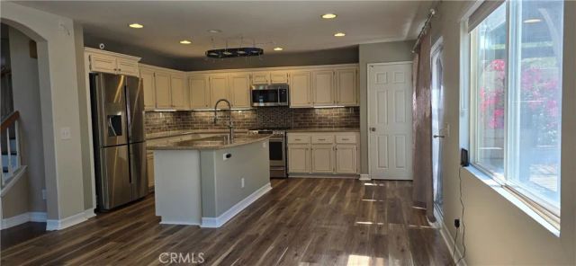 26548 Cardinal, Canyon Country, CA 91387