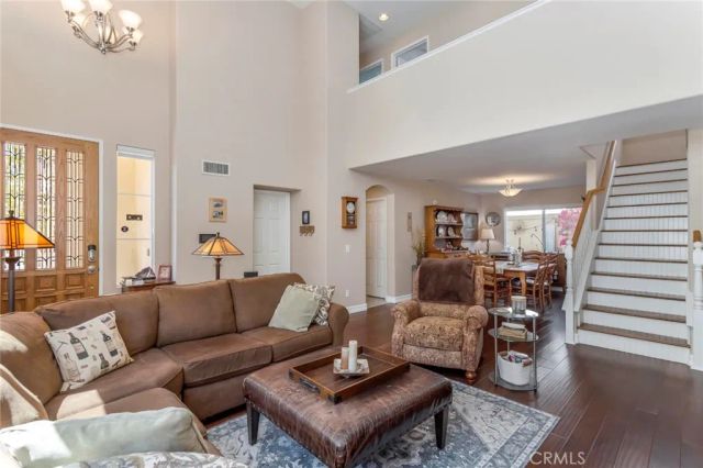 26548 Cardinal, Canyon Country, CA 91387