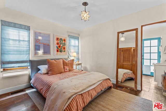 11623 Otsego Street, North Hollywood, CA 91601