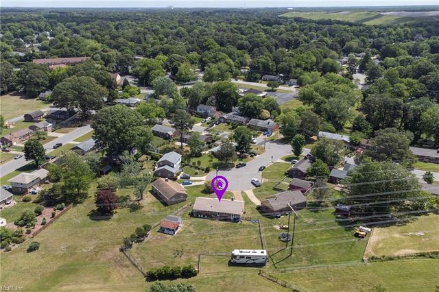 7 Vera CIR, Newport News, VA 23601