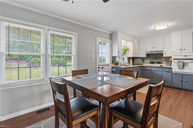7 Vera CIR, Newport News, VA 23601
