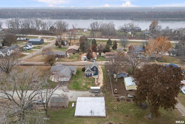 405 BLUFF Street, Albany, IL 61230