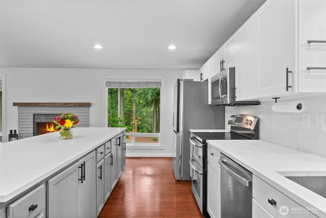 4003 85th Avenue NW, Gig Harbor, WA 98335