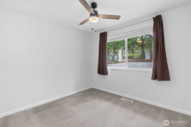 4003 85th Avenue NW, Gig Harbor, WA 98335