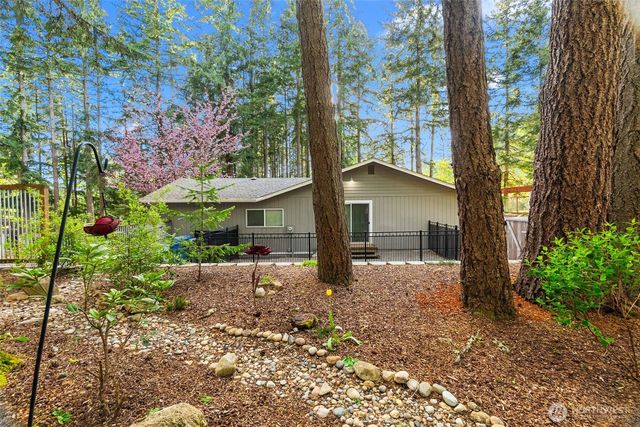 4003 85th Avenue NW, Gig Harbor, WA 98335