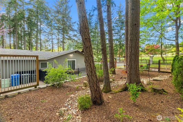 4003 85th Avenue NW, Gig Harbor, WA 98335