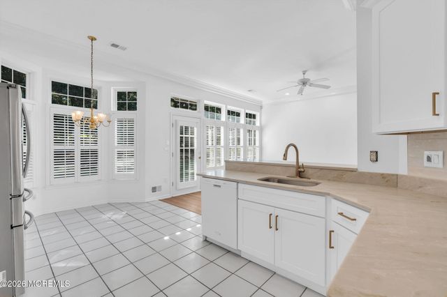 27 Bellflower Drive, Lakewood, NJ 08701