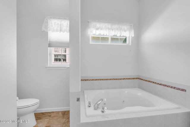 27 Bellflower Drive, Lakewood, NJ 08701