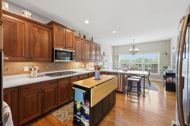 128 Kingston Drive, Georgetown, KY 40324
