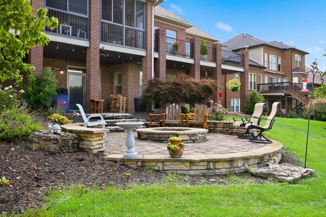 128 Kingston Drive, Georgetown, KY 40324