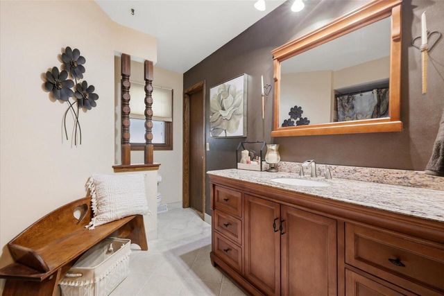 W160S7251 Daisy DRIVE, Muskego, WI 53150