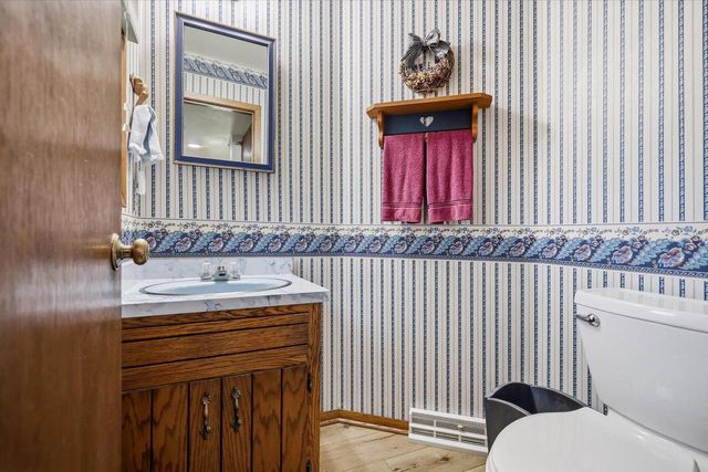 W160S7251 Daisy DRIVE, Muskego, WI 53150