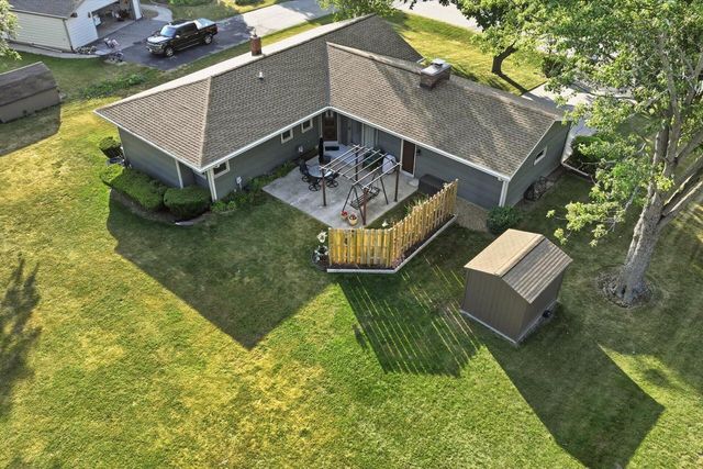 W160S7251 Daisy DRIVE, Muskego, WI 53150