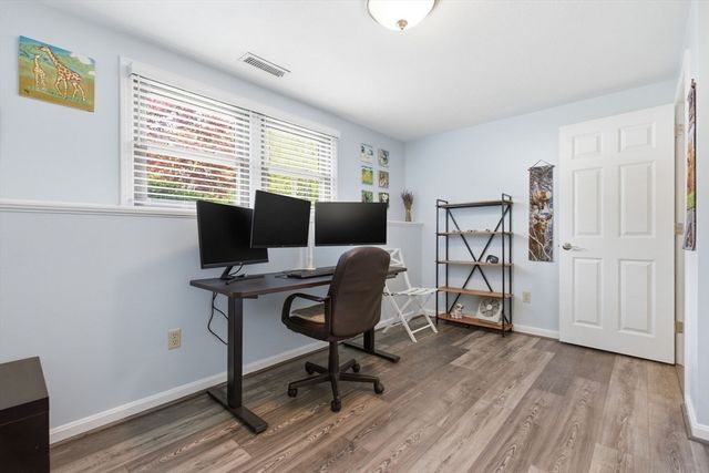 2 Sandspur Ln, North Reading, MA 01864