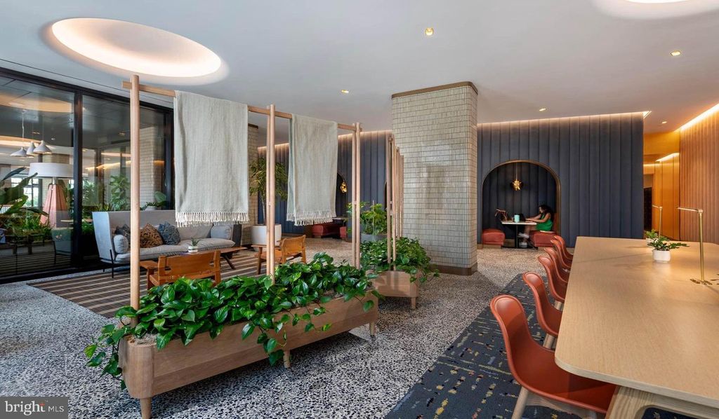 4710 ELM ST #1B-E-1615, Bethesda, MD 20814