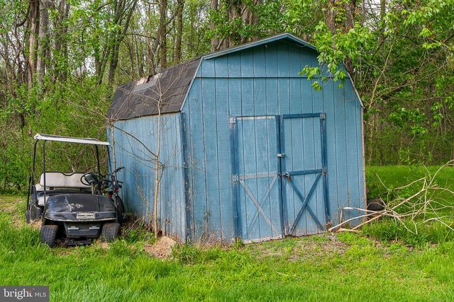 1310 OLD QUAKER RD, Etters, PA 17319
