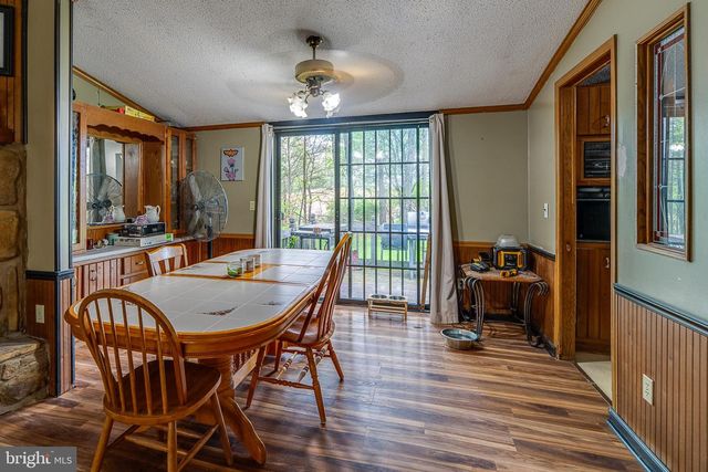 1310 OLD QUAKER RD, Etters, PA 17319