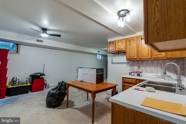 1310 OLD QUAKER RD, Etters, PA 17319
