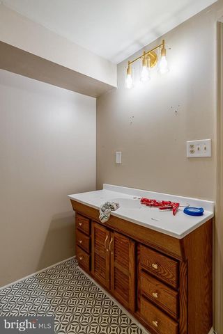 1310 OLD QUAKER RD, Etters, PA 17319