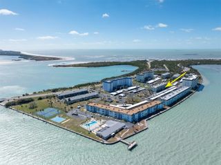 8 GLENCOE PLACE 105, Dunedin, FL 34698