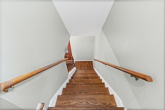 2281 Crane Road, Fenton, MI 48430