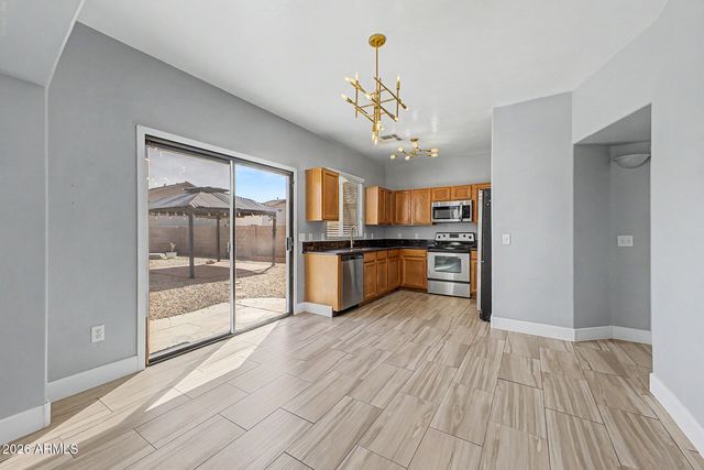 2619 W JASPER Avenue, Apache Junction, AZ 85120