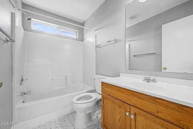 2619 W JASPER Avenue, Apache Junction, AZ 85120
